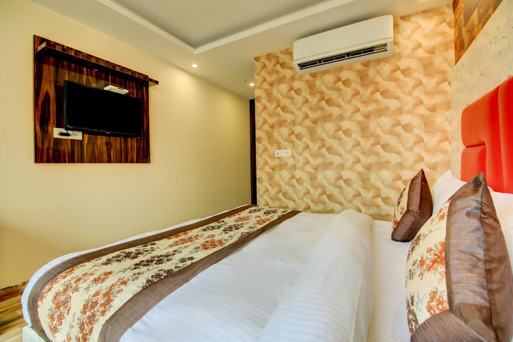 Hotel Smart Signature By Smart Group New Delhi Exterior foto