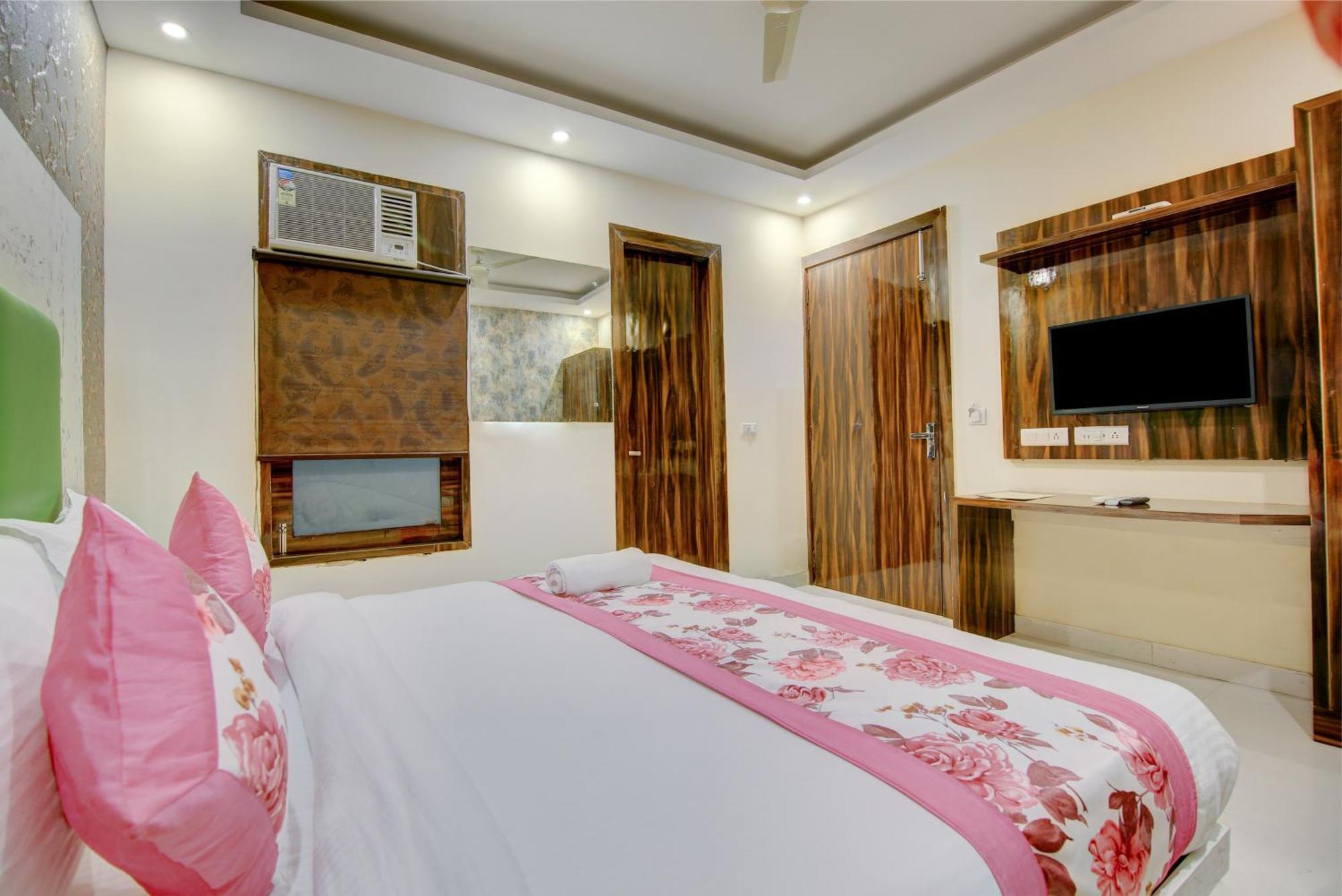 Hotel Smart Signature By Smart Group New Delhi Exterior foto
