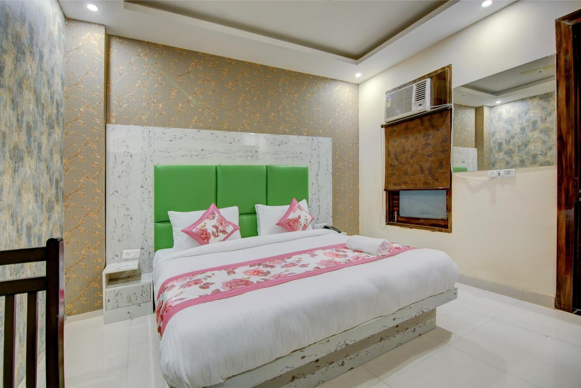 Hotel Smart Signature By Smart Group New Delhi Exterior foto